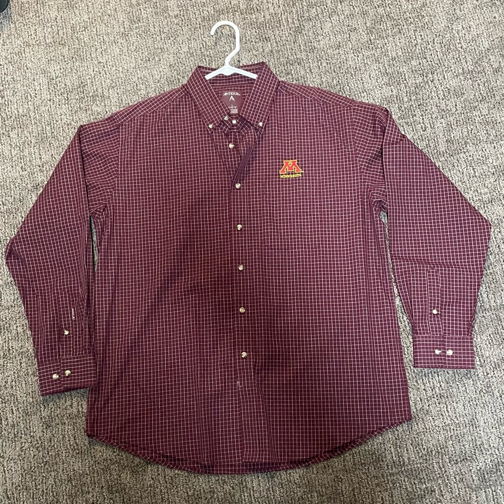 Large Minnesota Gophers Dress Shirt